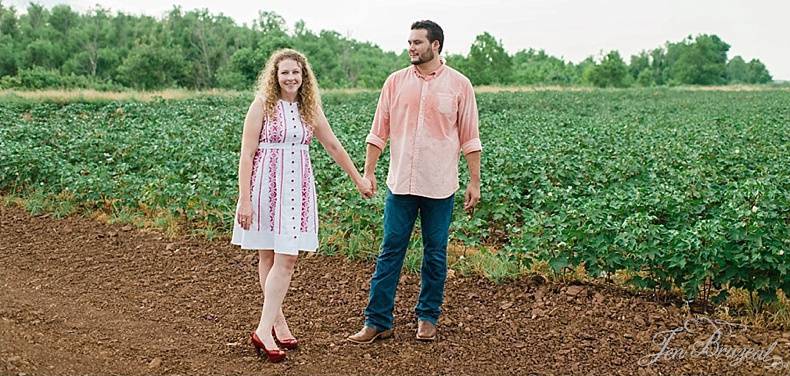 Engagement Photographer College Station_0006