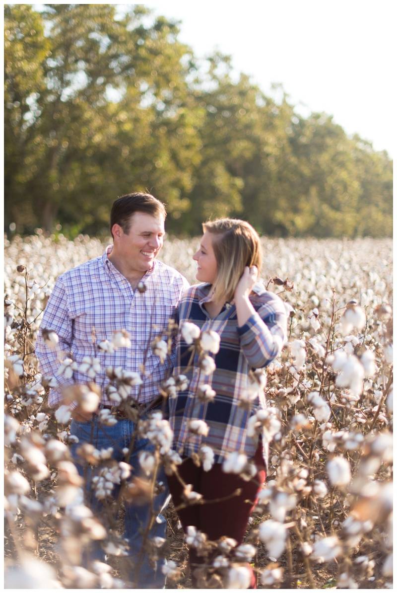 college-station-engagement-photos_0008